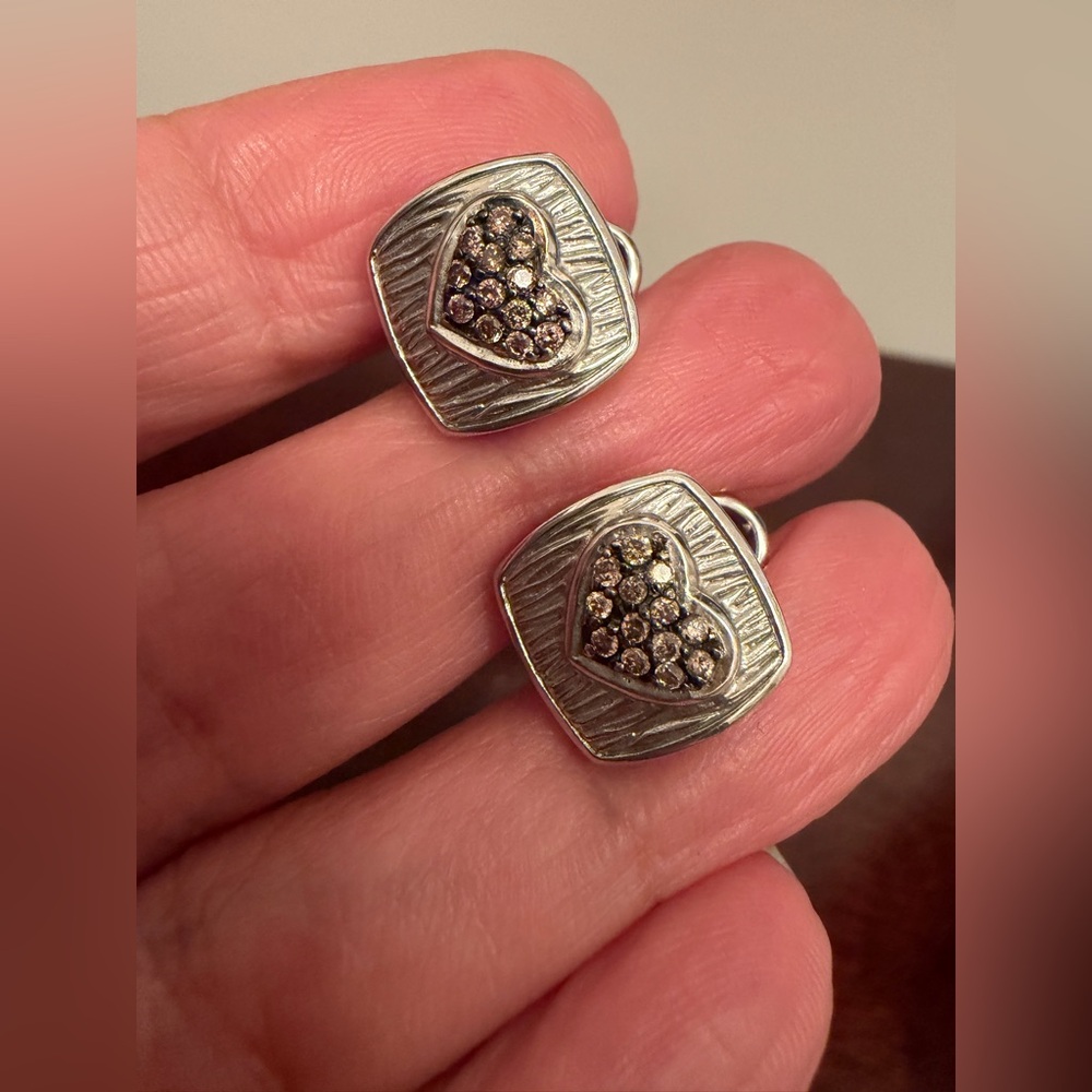 Ariva Fine Jewelry Sterling Silver Diamonds Heart Stud Earrings
